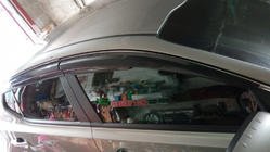 Kia Optima 2010–2016 Ofuky okien (4 ks, Sunplex Sport) fotografia 2