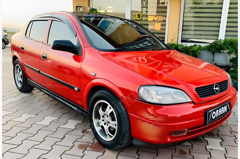 Opel Astra G Classic 1998–2012 Okenné deflektory SD/HB (4 ks, Sunplex Sport) Fotografia 5