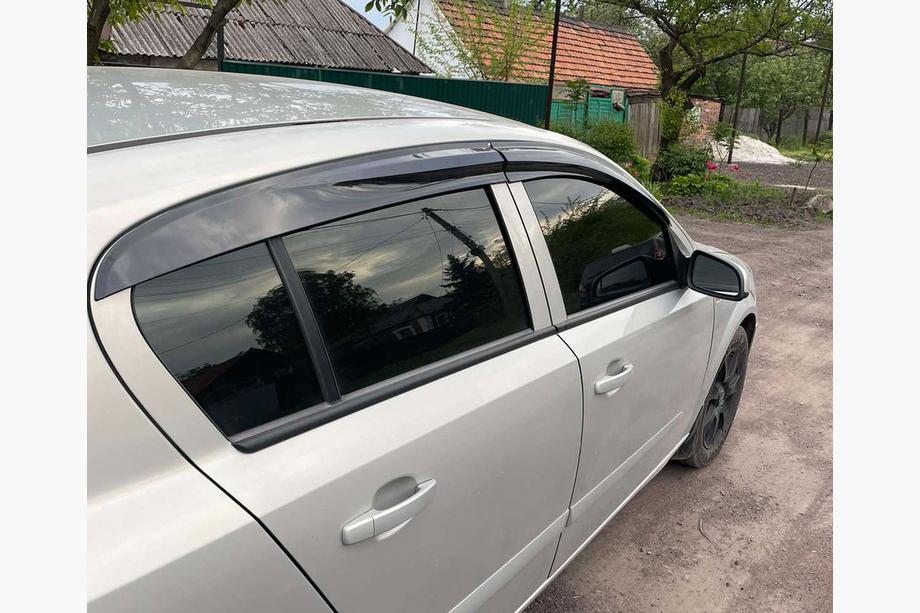 Opel Astra H 2004–2013 Okenné deflektory HB (4 ks, Sunplex Sport) Image