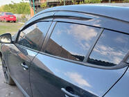 Renault Megane III 2009–2016 Okenné deflektory HB (4 ks, Sunplex Sport) fotografia 2