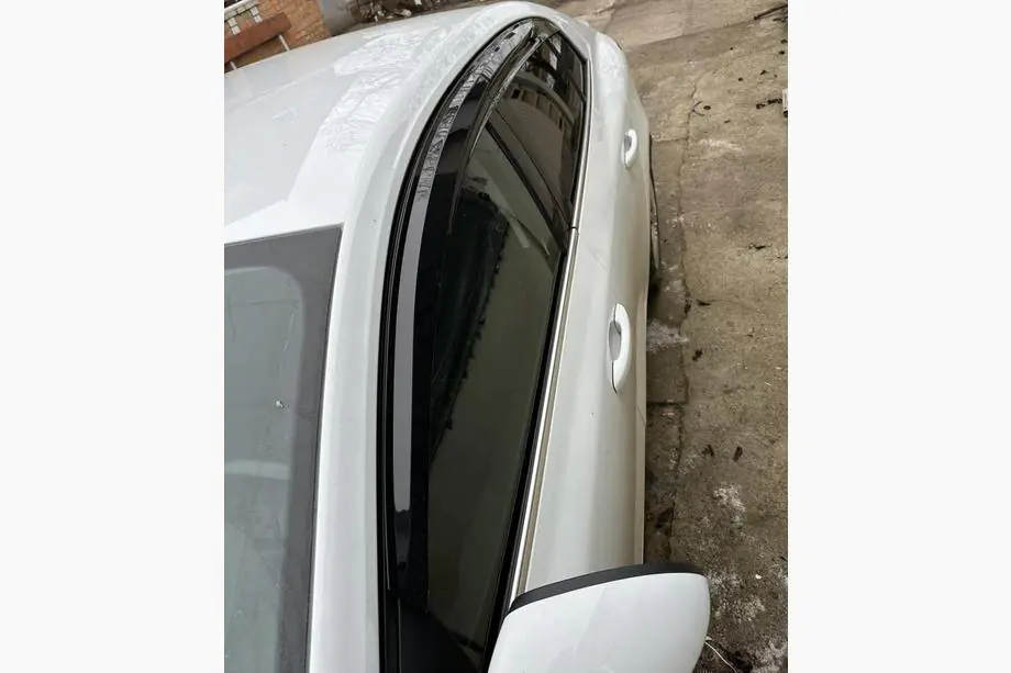 Renault Megane IV 2016–2025 Deflektory okien SD (4 ks, Sunplex Sport) Image