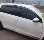 Volkswagen Golf 5 2003–2009 Okenné deflektory HB (4 ks, Sunplex Sport) fotografia 4
