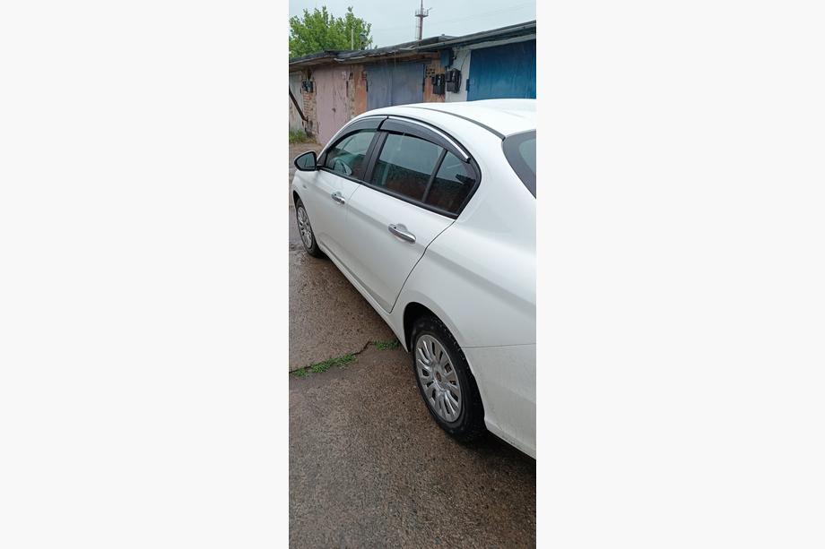 Fiat Tipo 2016– Okenné deflektory s chrómovou lištou (4 ks, Sunplex Chrome) Fotografia 5