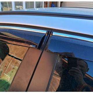 Okenné deflektory s chrómovou lištou a pásikom HB/SD (4 ks, Sunplex Chrome) Opel Astra J 2009–2015 fotografia 4