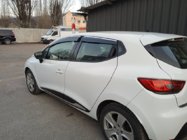 Renault Clio V 2019– Okenné deflektory s chrómovou lištou (4 ks, Sunplex Chrome) fotografia 4