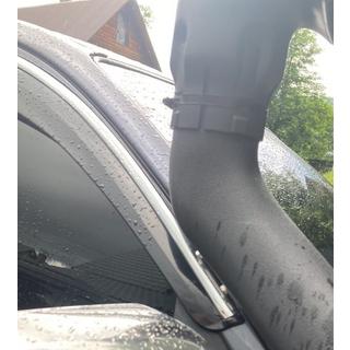 Okenné deflektory s chrómovou lištou (4 ks, Sunplex Chrome) Toyota Hilux 2006–2015 fotografia 4