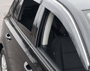 Volkswagen Golf 6 2008–2014 Okenné deflektory s chrómovou lištou HB (4 ks, Sunplex Chrome) fotografia 6