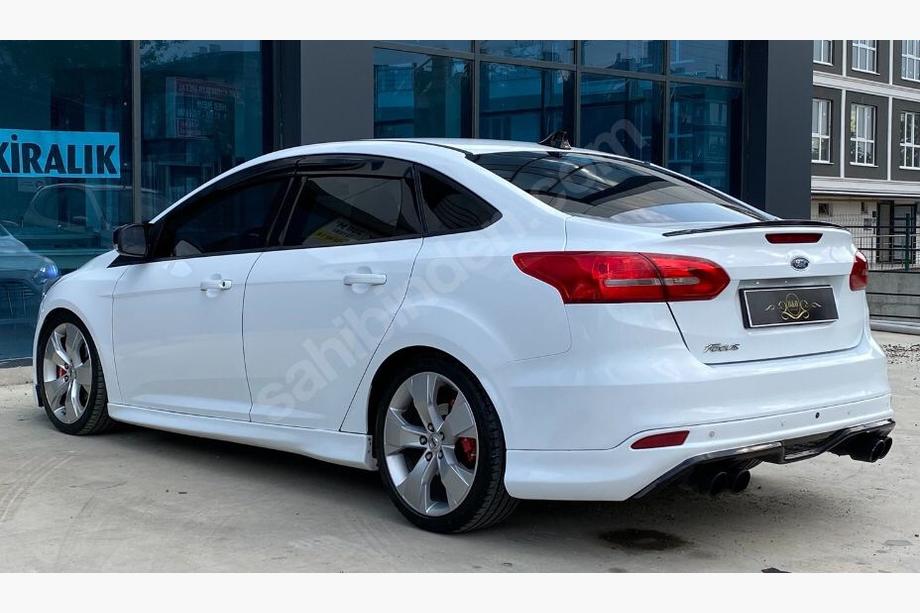 Ford Focus III 2011–2017 LIP spojler Sedan (Sunplex, čierny) (107,2 cm x 5,5 cm) Image