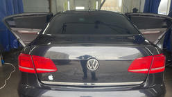 Volkswagen Passat B7 2012–2015 Lip spojler (Sunplex, čierny, pre EU) (115,8 cm x 6,3 cm) fotografia 6