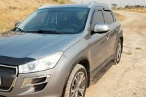 Peugeot 4008 2012–2017 Deflektory okien (4 ks, HIC) fotografia 9