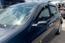 Renault Clio III 2005–2012 Okenné deflektory HB (4 ks, HIC) fotografia 3