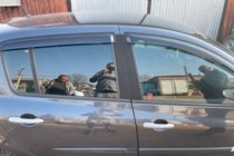 Renault Clio III 2005–2012 Okenné deflektory HB (4 ks, HIC) fotografia 1