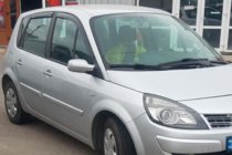 Renault Scenic/Grand 2003–2009 Deflektory okien (4 ks, HIC) fotografia 4