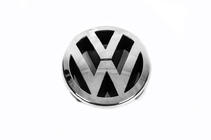 Volkswagen Passat B6 2006–2012 Predný emblém V1 3C0853601C fotografia 3
