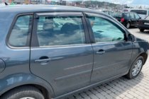 Volkswagen Polo 2001–2009 Deflektory okien 2001-2005 HB/5D (4 ks, HIC) fotografia 4