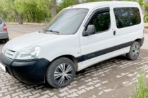 Citroen Berlingo 1996–2008 Okenné deflektory 11 cm (2 ks, HIC) fotografia 3