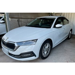 Okenné deflektory Liftback (4 ks, HIC) Skoda Octavia IV A8 2020– fotografia 3