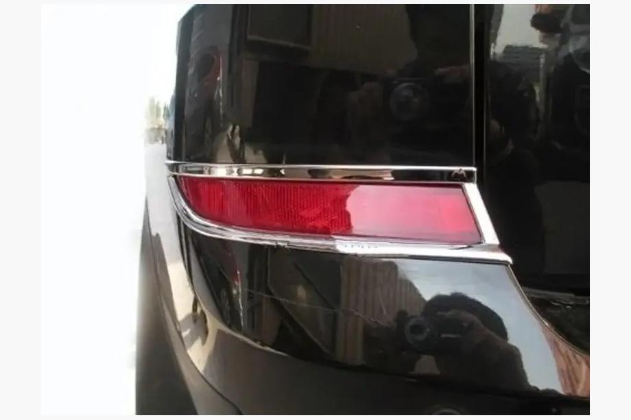 BMW X5 E70 2007–2013 Chrómové kryty zadných hmloviek (2 ks) Image