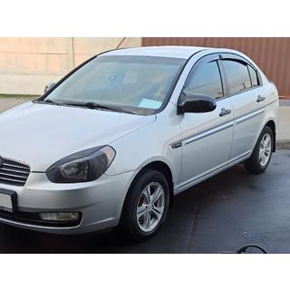 Kryty zrkadiel BMW-Style (2 ks) Hyundai Accent 2006–2010 fotografia 1