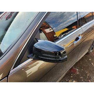 AMG-Look kryty zrkadiel (2 ks) Mercedes B-class W246 2011–2018 fotografia 2