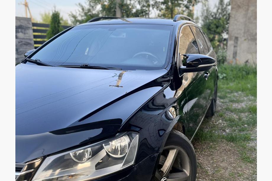 Volkswagen Passat B7 2012–2015 Kryty zrkadiel RLine-Look (2 ks pre EU) Fotografia 8