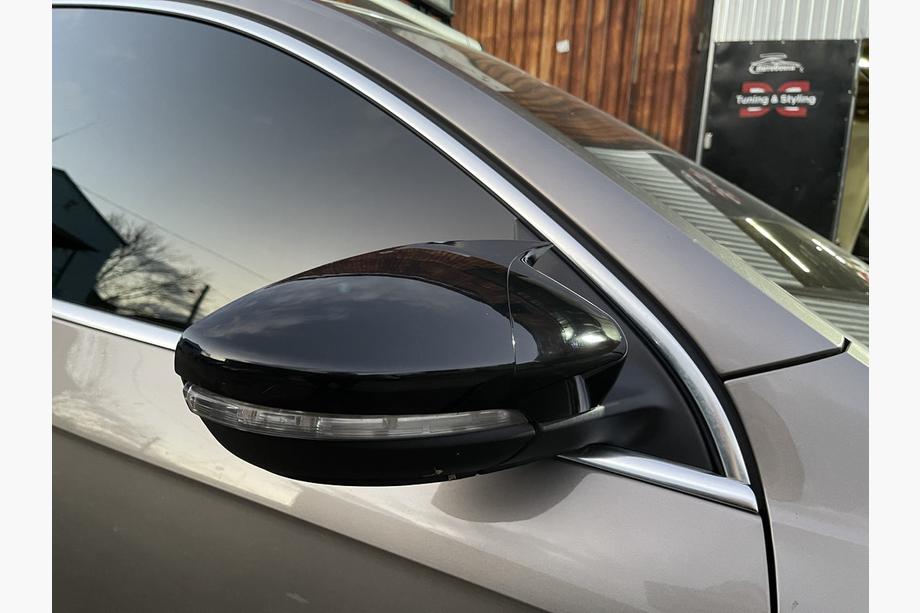Volkswagen Passat B7 2012–2015 Kryty zrkadiel RLine-Look (2 ks pre EU) Fotografia 4