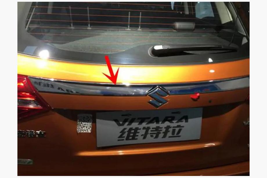 Suzuki Vitara 2015– Chrómová lišta nad ŠPZ Libao (ABS) Image
