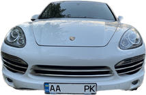 Porsche Cayenne 2010–2017 Chrómové lišty na mriežku Libao fotografia 1