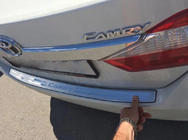 Toyota Camry 2011–2017 Libao nerezová lišta na zadný nárazník fotografia 1