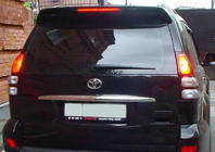 Toyota Land Cruiser Prado 120 2002–2009 Spojler na lakovanie fotografia 4