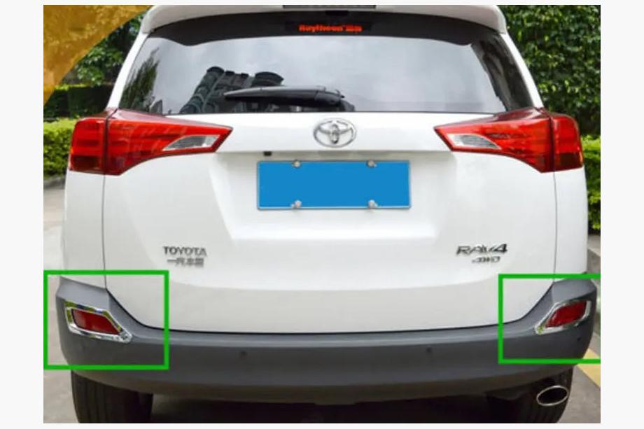 Toyota Rav 4 2013–2018 Chrómové kryty zadných svetiel Libao 2013-2016 (2 ks, plast) Image