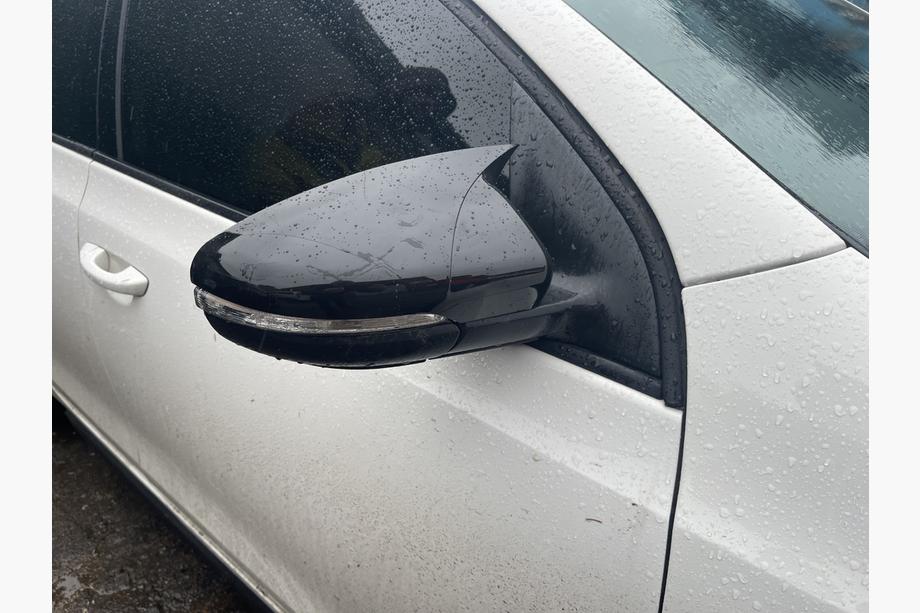 Volkswagen Touran 2010–2015 Kryty zrkadiel RLine-Look (2 ks) Image
