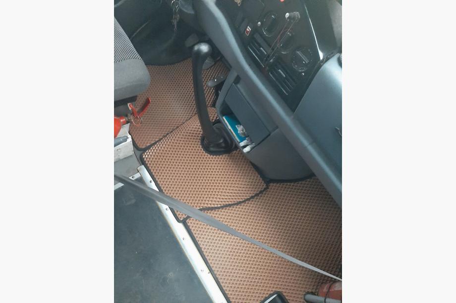 Mercedes Sprinter W901/902/903/904/905 1995–2006 EVA autokoberce do interiéru (TDI, tehlový vzor) Image
