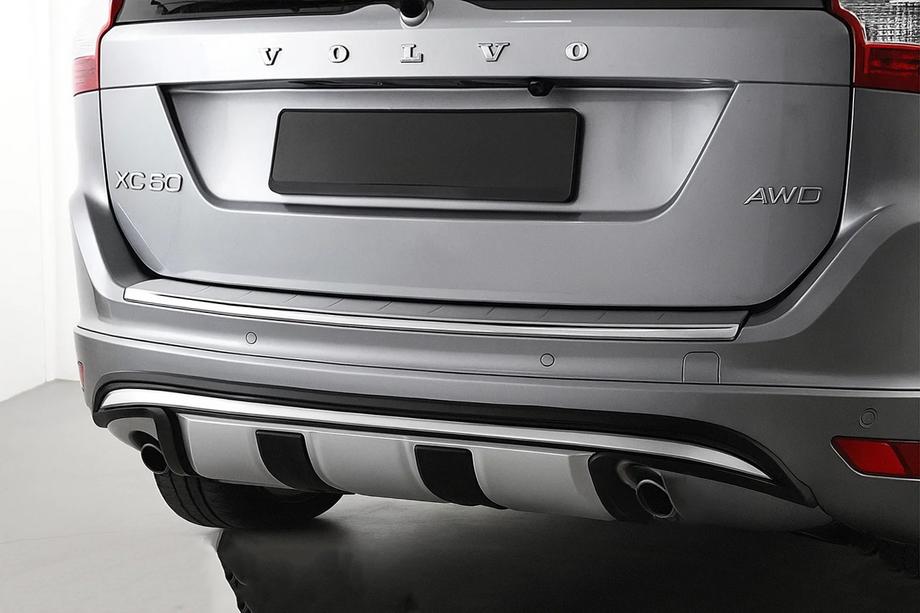 Volvo XC60 2009–2017 Predný a zadný lip spojler V2 (2014-2017) Fotografia 2