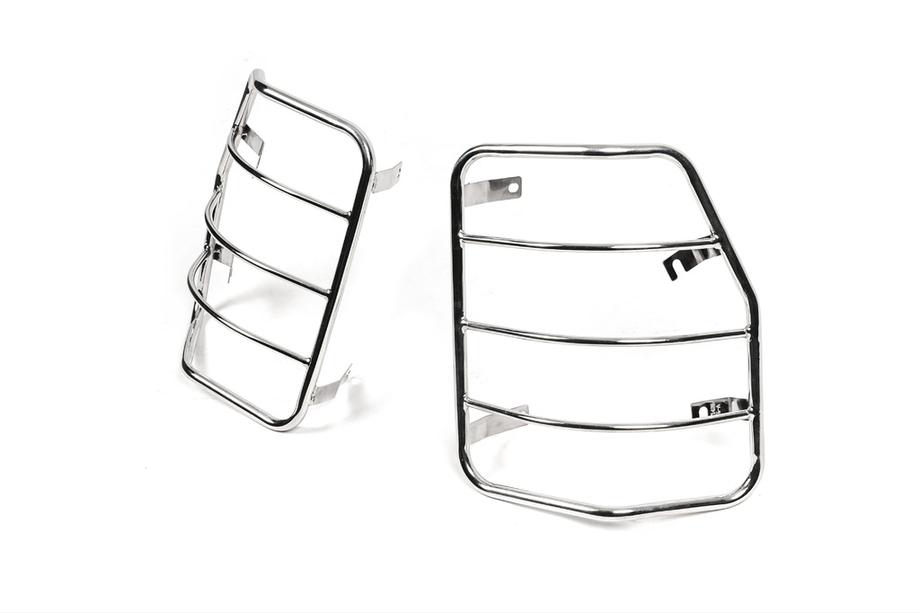 Toyota Land Cruiser 100 1998–2007 Chrómové ochranné kryty zadných svetiel (pre Land Cruiser 105) Fotografia 3
