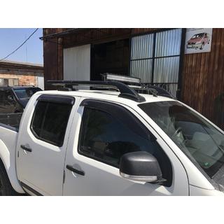 Strešné lyžiny s priečnikmi (sada 2 ks, čierne) Toyota Hilux 2006–2015 fotografia 4