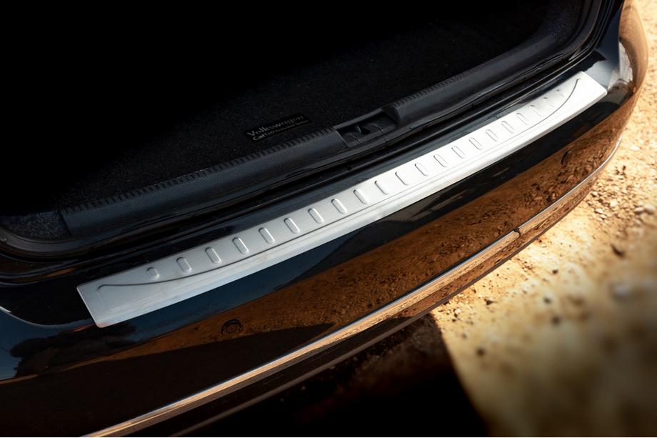 Volkswagen Passat B7 2012–2015 OmsaLine MAT ochranná lišta zadného nárazníka (Sedan, nerez) Fotografia 3