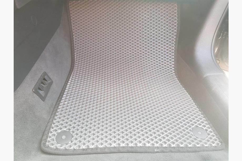 Audi A3 2003–2012 EVA autokoberce (čierne) Image