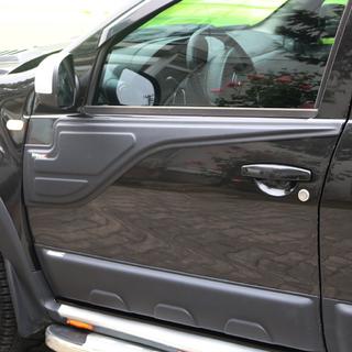 Horné lišty dverí (2 ks) Renault Duster 2008–2017 fotografia 3