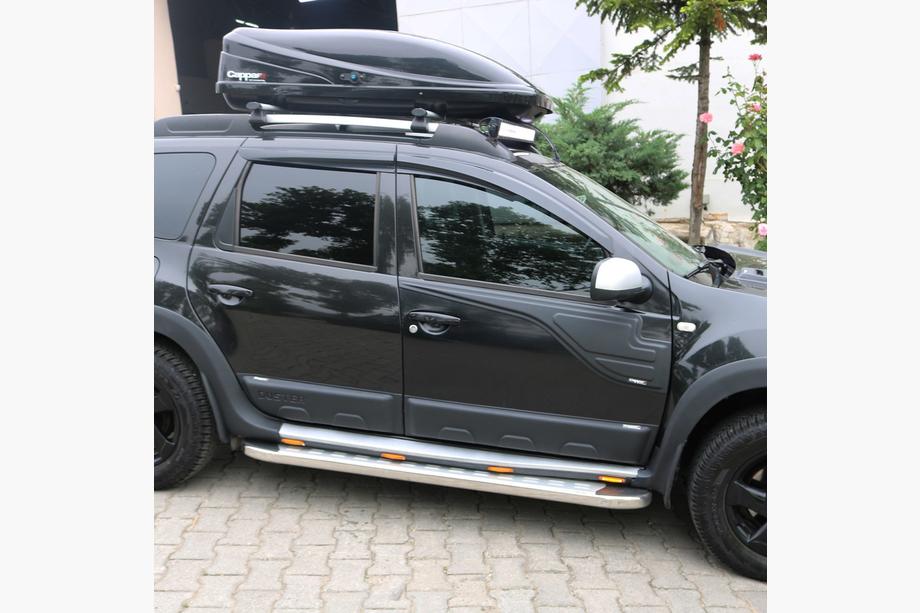 Renault Duster 2008–2017 Horné lišty dverí (2 ks) Fotografia 6