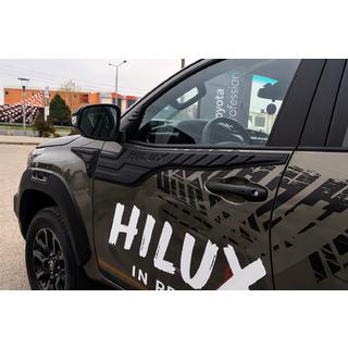 Lišta na hornú časť dverí (4 ks, ABS) Toyota Hilux 2015– fotografia 1