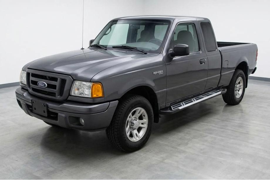 Ford Ranger 2002–2006 Bočné nášľapy Sunrise (2 ks, hliník) Image