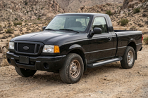 Ford Ranger 2002–2006 Bočné nášľapy Vision New Black (2 ks, hliník) fotografia 1