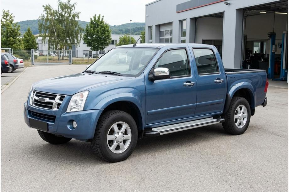 Isuzu D-Max 2002–2011 Bočné nášľapy Rainbow (2007-2012, 2 ks, hliník) Image