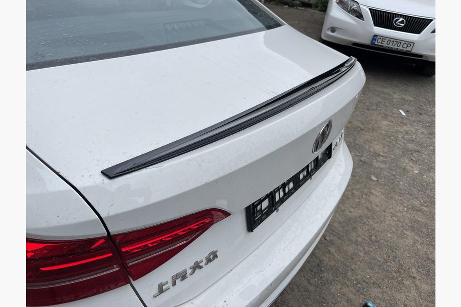 Volkswagen Lavida/e-Lavida 2019– LIP spojler (Sunplex, čierny) (115,8 cm x 6,3 cm) Image