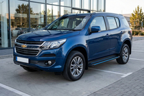 Chevrolet Trailblazer 2012–2019 Bočné nášľapy Maya Blue (2 ks, hliník) fotografia 1