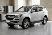 Chevrolet Trailblazer 2012–2019 Bočné nášľapy Allmond Black (2 ks, hliník) fotografia 1