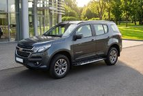 Chevrolet Trailblazer 2012–2019 Bočné nášľapy Sunrise (2 ks, hliník) fotografia 1
