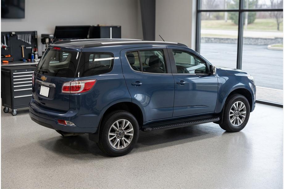Chevrolet Trailblazer 2012–2019 Bočné prahy Tayga Black (2 ks, hliník) Image