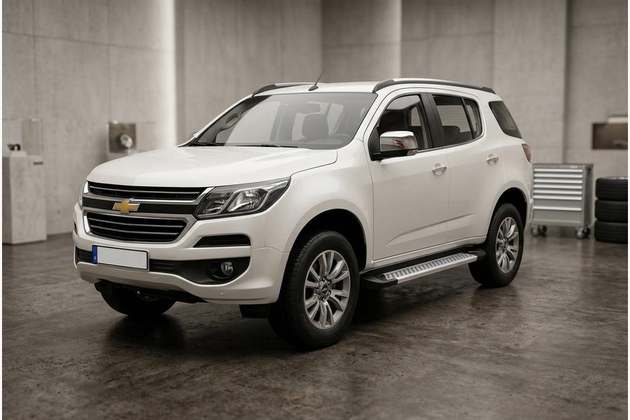 Chevrolet Trailblazer 2012–2019 Bočné nášľapy Vision New Grey (2 ks, hliník) Image